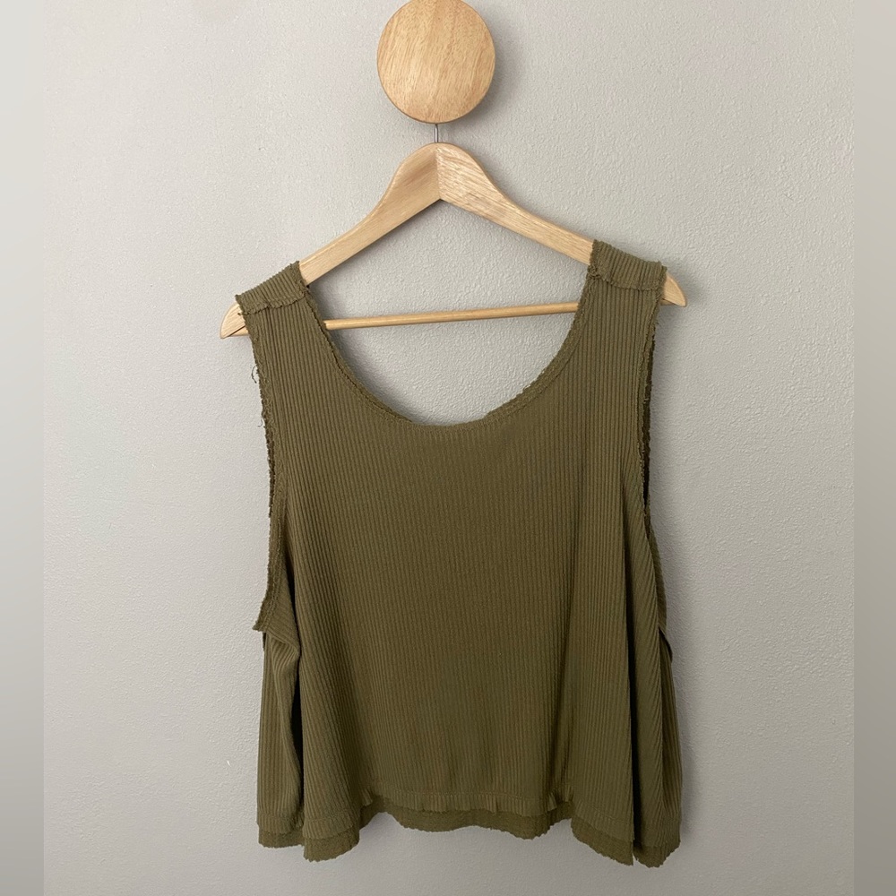 We The Free New Love Crop Tank Top L